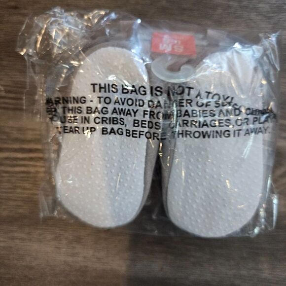 Luvable Friends Baby Booties Unisex Infants Moccasin Shoes Gray Size 0-6 Months - Picture 10 of 12